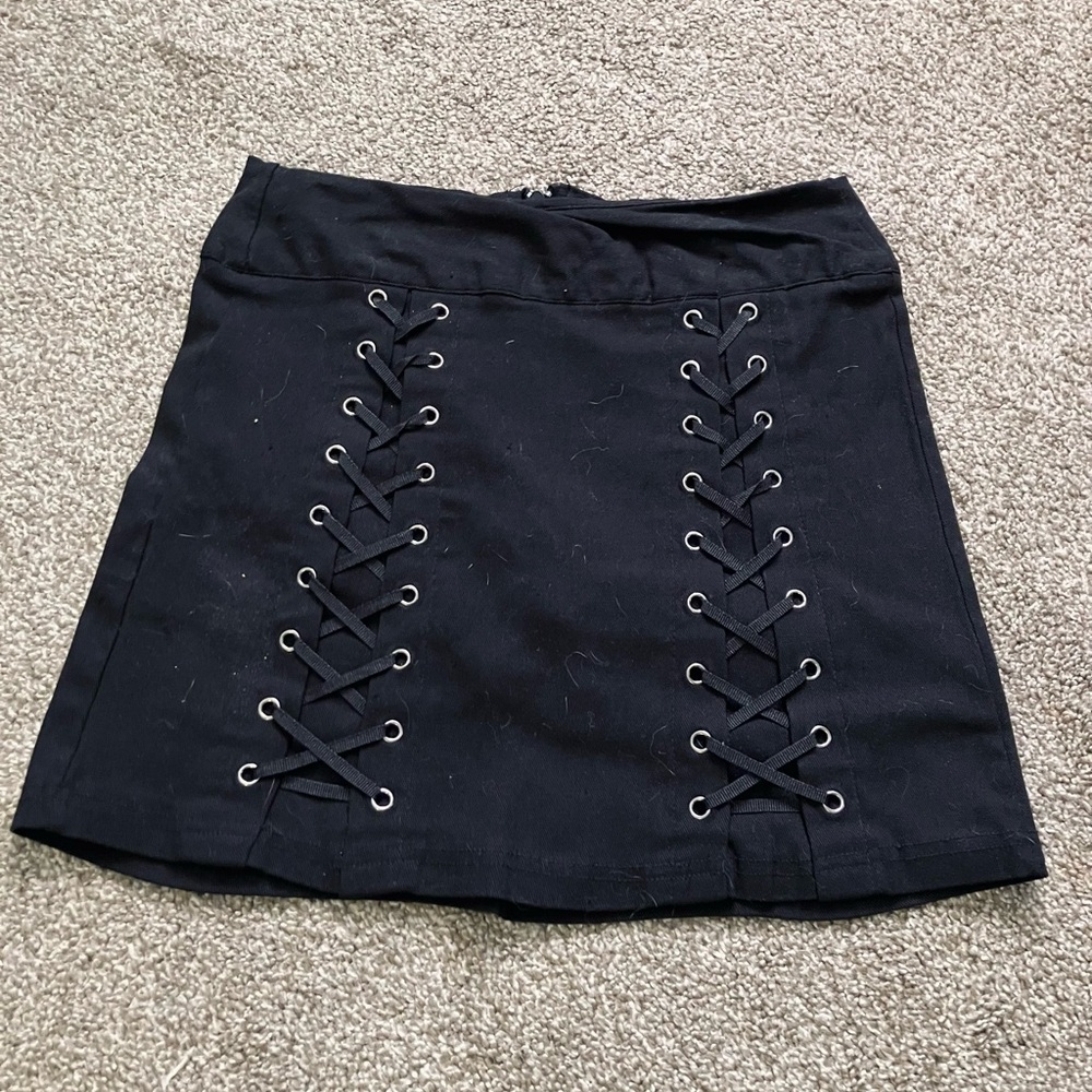 Women’s sexy black lace up skirt
